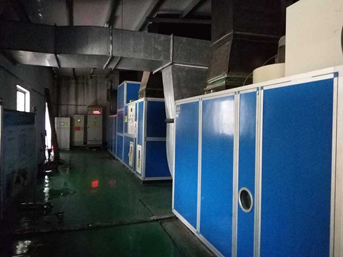 湖南某大型软胶囊生产企业30%湿度，5台转轮除湿机组